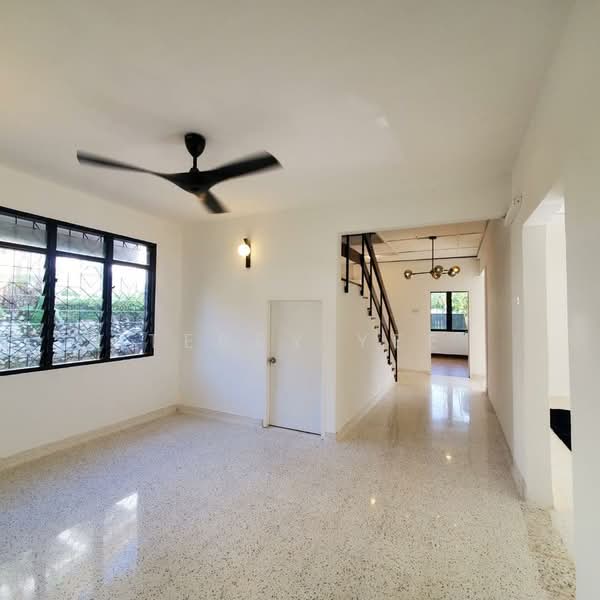 Rumah Banglo untuk Dijual di Ampang (Selangor) - Terry Yee - Living Room - PropertyGuru.com.my