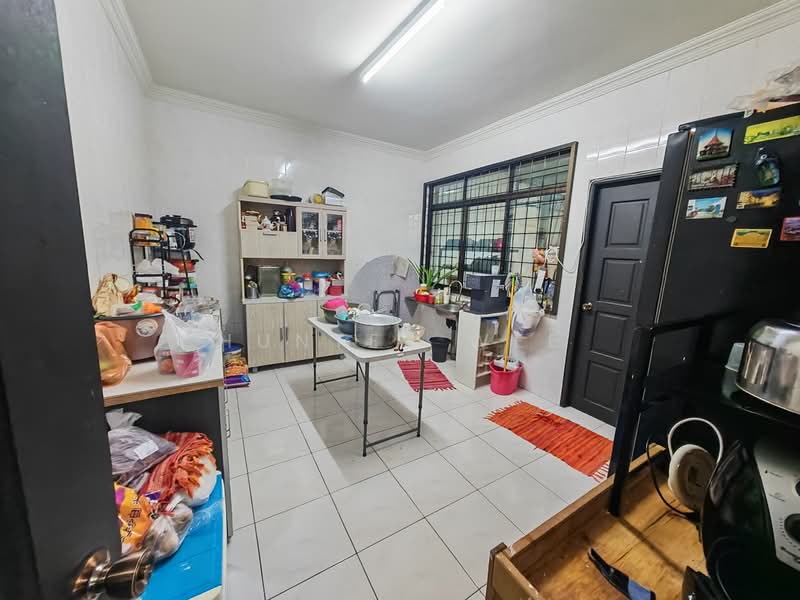Rumah Berkembar untuk Dijual di Tabuan Jaya (Kuching) - Hunter Wee - PropertyGuru.com.my