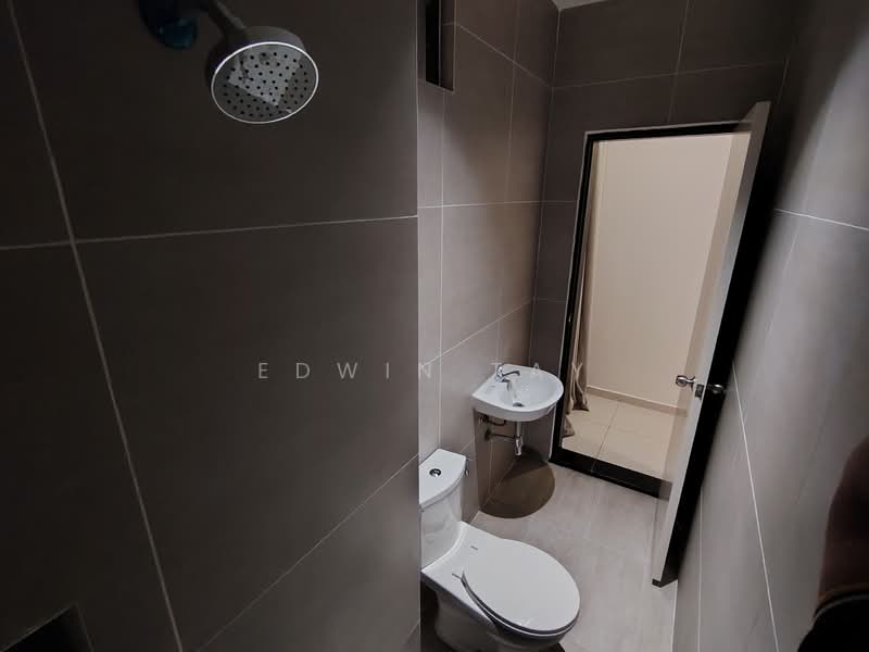 Condominium for Rent at Space Residency - Edwin Tay - toilet bedroom1 - PropertyGuru.com.my
