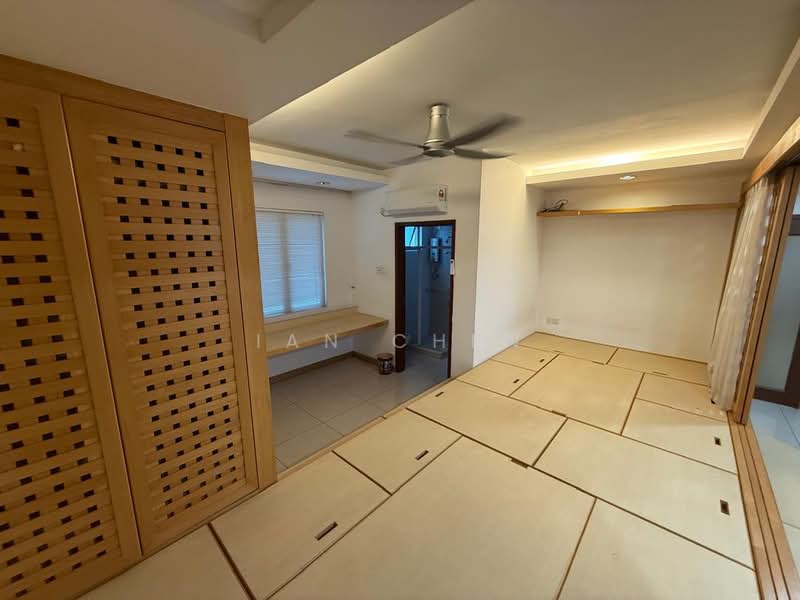 Pangsapuri untuk Dijual di Molek Pine 2 - Ian Chen - PropertyGuru.com.my