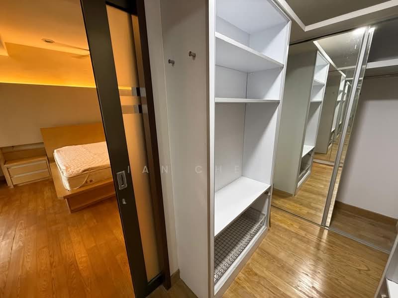 Pangsapuri untuk Dijual di Molek Pine 2 - Ian Chen - PropertyGuru.com.my
