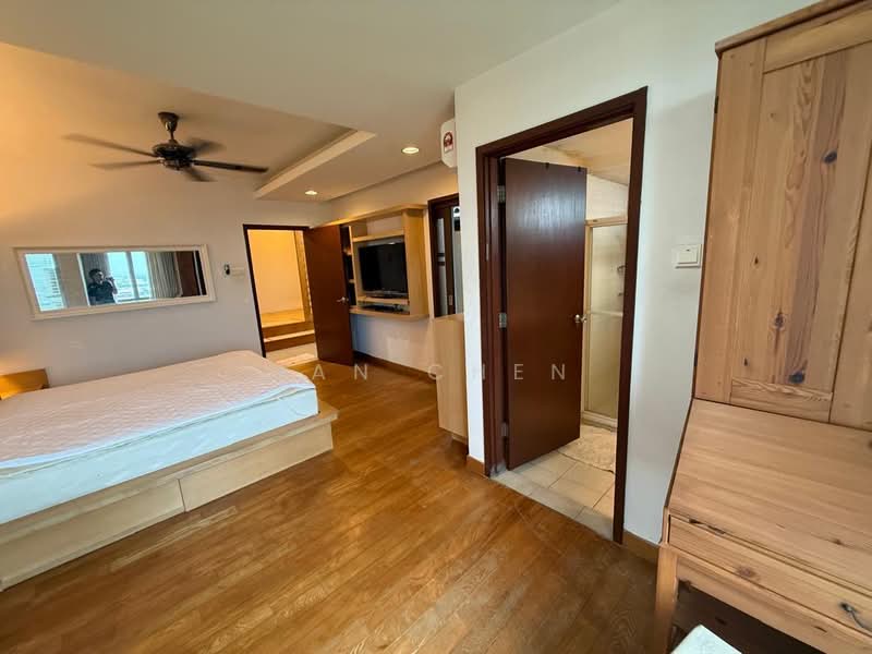 Pangsapuri untuk Dijual di Molek Pine 2 - Ian Chen - PropertyGuru.com.my