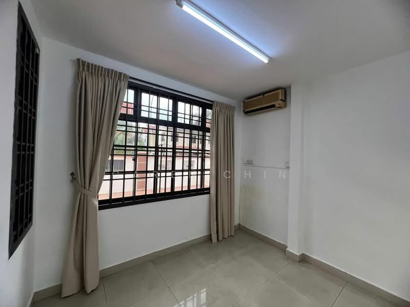 Semi-Detached House for Rent in Taman Pelangi Indah (Ulu Tiram) - Caren Chin - Interior - PropertyGuru.com.my