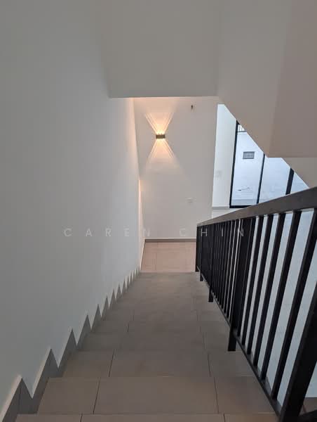 Semi-Detached House for Rent in Taman Pelangi Indah (Ulu Tiram) - Caren Chin - Interior - PropertyGuru.com.my
