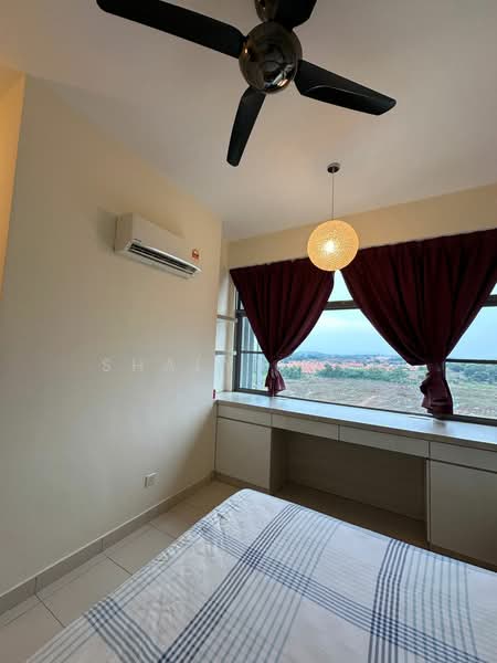 Kondominium untuk Dijual di The Tropicana Residence - Shalyn Tan - Bedroom - PropertyGuru.com.my