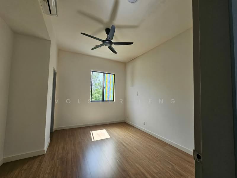 Semi-Detached House for Rent in Bandar Tropicana Aman (Telok Panglima Garang) - Volster Leng - Bedroom - PropertyGuru.com.my