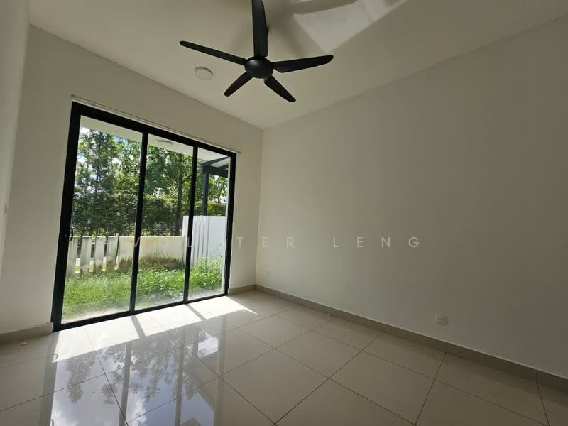Semi-Detached House for Rent in Bandar Tropicana Aman (Telok Panglima Garang) - Volster Leng - Living Room - PropertyGuru.com.my