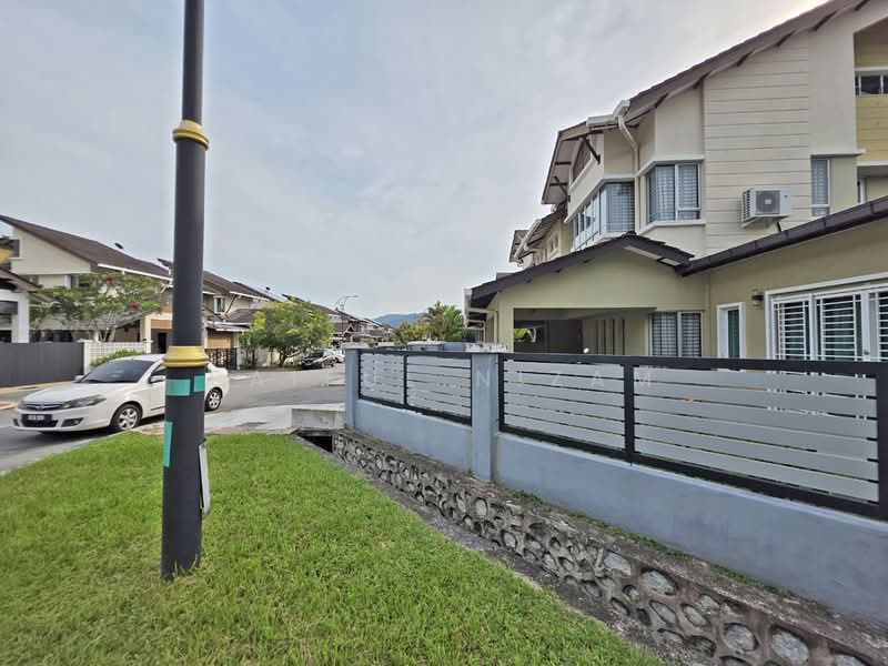 Rumah Berkembar untuk Dijual di Bangi (Selangor) - Saiful Nizam - Exterior - PropertyGuru.com.my