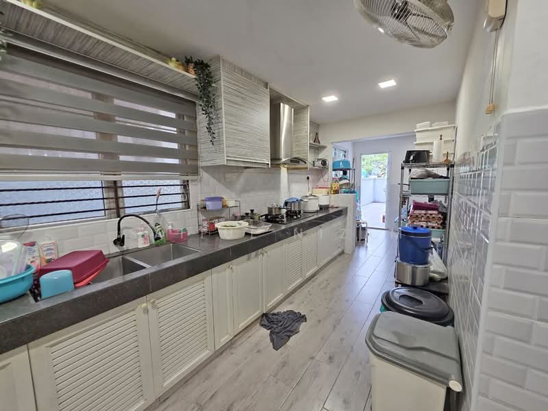 Rumah Berkembar untuk Dijual di Bangi (Selangor) - Saiful Nizam - Kitchen - PropertyGuru.com.my