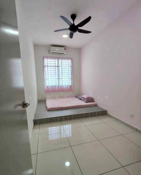 2-storey Terraced House for Sale in Austin Crest (Johor Bahru) - Agnes Chin - Bedroom - PropertyGuru.com.my