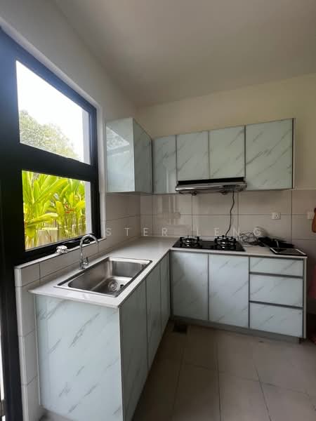 Semi-Detached House for Sale in Bandar Tropicana Aman (Telok Panglima Garang) - Volster Leng - Kitchen - PropertyGuru.com.my