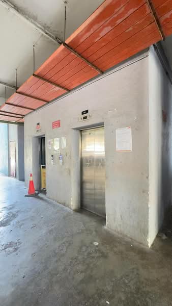 Flat for Sale at Flat Taman Bukit Angkasa - Mohd Faizal - Entrance - PropertyGuru.com.my