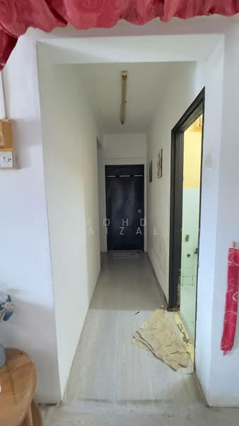 Flat for Sale at Flat Taman Bukit Angkasa - Mohd Faizal - Corridor - PropertyGuru.com.my