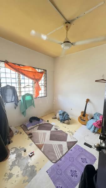 Flat for Sale at Flat Taman Bukit Angkasa - Mohd Faizal - Bedroom - PropertyGuru.com.my