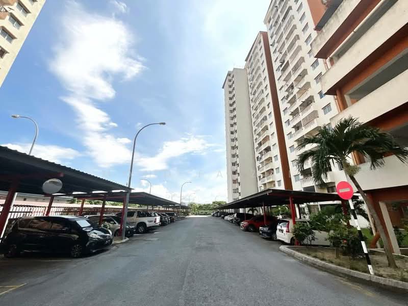 Pangsapuri untuk Dijual di Sri Ixora Apartment - Mohd Faizal - Exterior - PropertyGuru.com.my