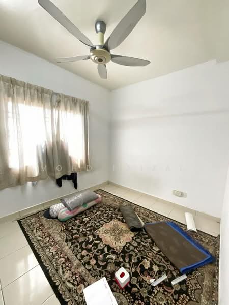 Pangsapuri untuk Dijual di Sri Ixora Apartment - Mohd Faizal - Bedroom - PropertyGuru.com.my