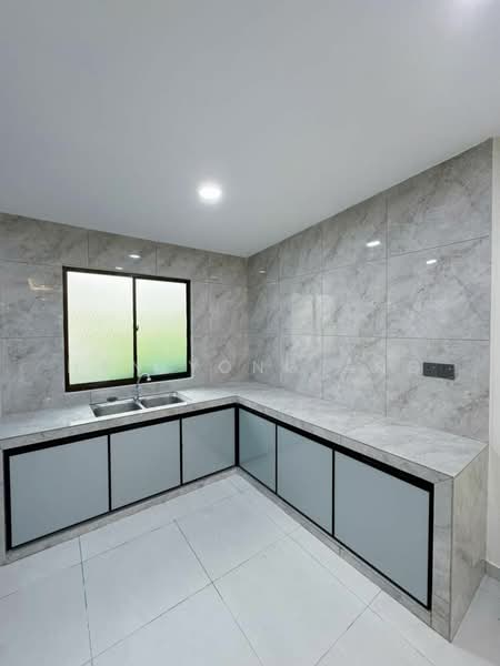 Rumah Teres 1 Tingkat untuk Dijual di Taman Abad (Johor Bahru) - Han Yong Ang - Kitchen - PropertyGuru.com.my