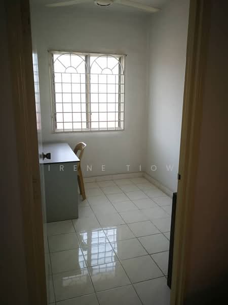 Pangsapuri untuk Dijual di Taman Puncak Kinrara - Irene Tiow - Study - PropertyGuru.com.my