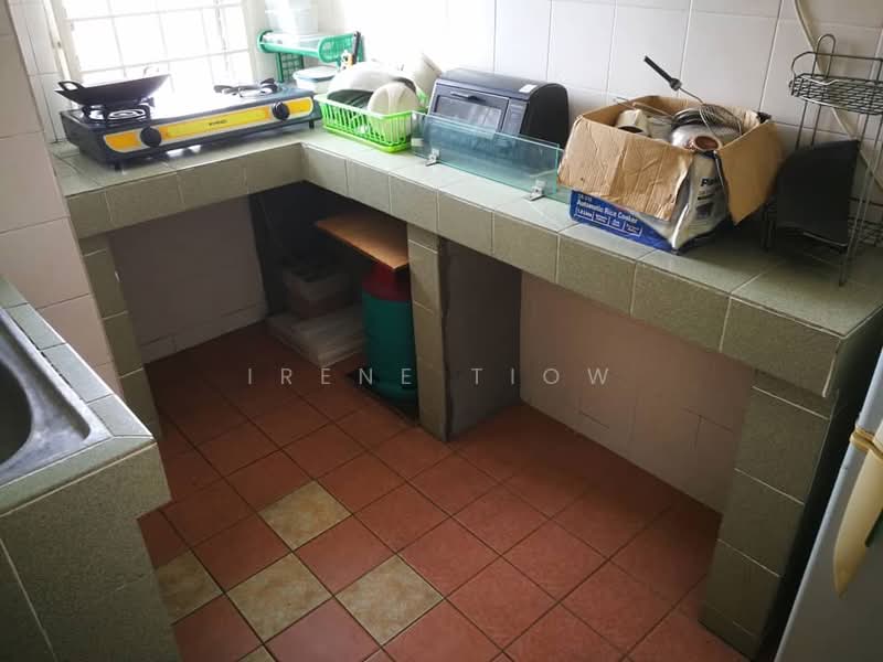 Pangsapuri untuk Dijual di Taman Puncak Kinrara - Irene Tiow - Kitchen - PropertyGuru.com.my