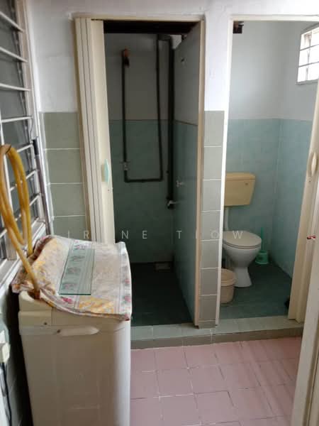 Pangsapuri untuk Dijual di Taman Puncak Kinrara - Irene Tiow - Bathroom - PropertyGuru.com.my
