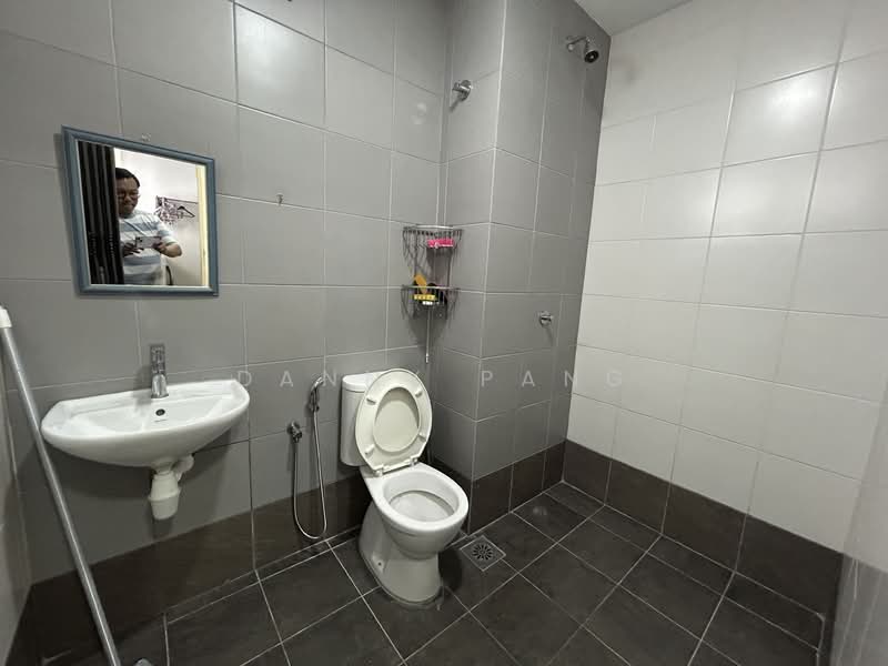 Service Residence for Rent at Isola - Danny Pang - Bathroom - PropertyGuru.com.my
