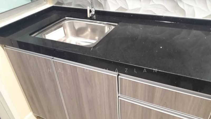 Service Residence for Sale at Savanna Executive Suite @ Southville City - Halim Mazlan - Kitchen - PropertyGuru.com.my
