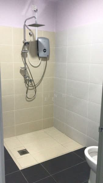 Servis Apartment untuk Dijual di Akademik Suite - Melinda Ee - Bathroom - PropertyGuru.com.my