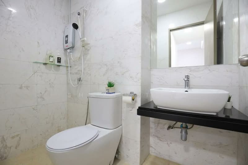 Condominium for Rent at Silverscape Residences - Shalyn Tan - Bathroom - PropertyGuru.com.my