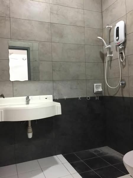 Rumah Teres 2.5 Tingkat untuk Dijual di Bandar Puteri Puchong (Puchong) - Kenny Koh - Bathroom - PropertyGuru.com.my