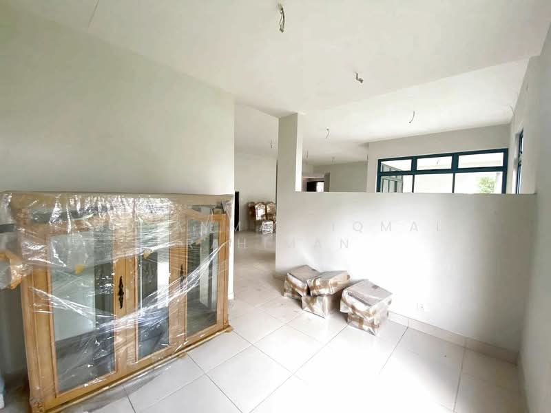 3-storey Terraced House for Sale in Denai Alam (Shah Alam) - Muhammad Iqmal Rahiman - Interior - PropertyGuru.com.my