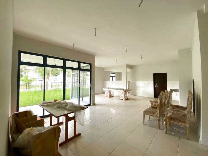3-storey Terraced House for Sale in Denai Alam (Shah Alam) - Muhammad Iqmal Rahiman - Living Room - PropertyGuru.com.my