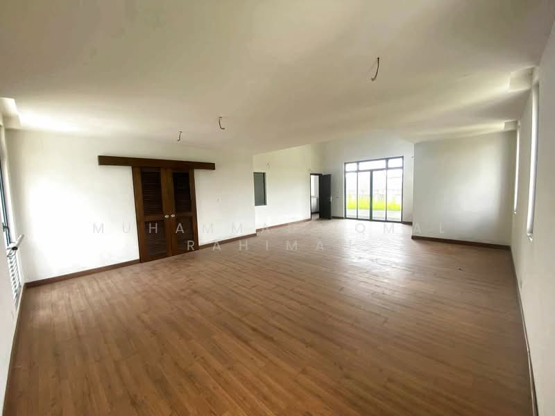 3-storey Terraced House for Sale in Denai Alam (Shah Alam) - Muhammad Iqmal Rahiman - Living Room - PropertyGuru.com.my