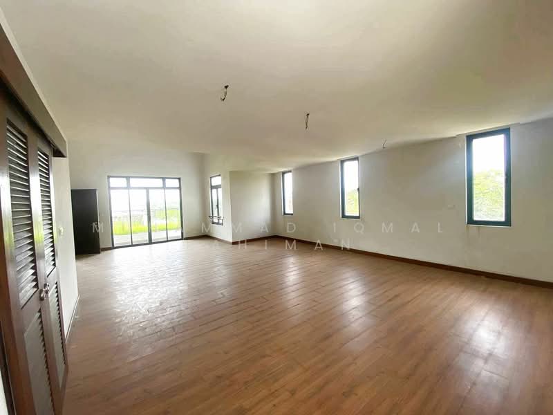 3-storey Terraced House for Sale in Denai Alam (Shah Alam) - Muhammad Iqmal Rahiman - Living Room - PropertyGuru.com.my
