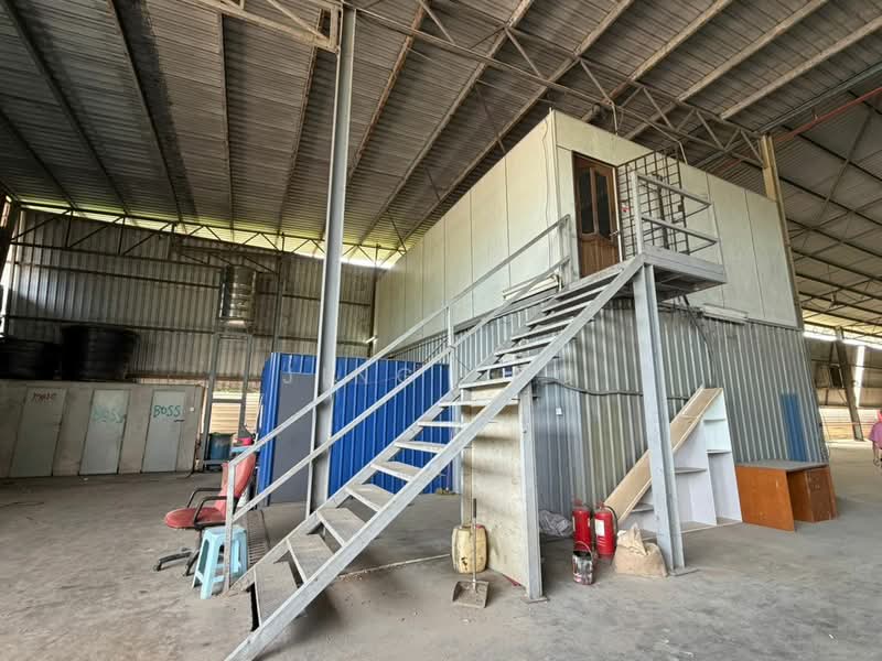 Warehouse for Rent in Kapar (Selangor) - Jing Foo - Interior - PropertyGuru.com.my