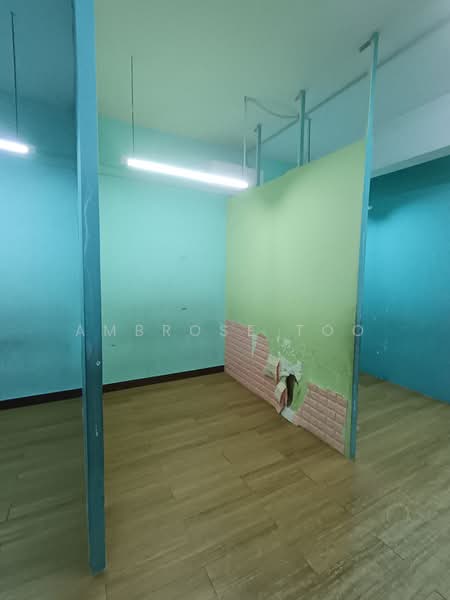 Shop / Office untuk Disewa di Serdang (Seri Kembangan) - Ambrose Too - Interior - PropertyGuru.com.my