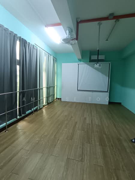 Shop / Office untuk Disewa di Serdang (Seri Kembangan) - Ambrose Too - Interior - PropertyGuru.com.my