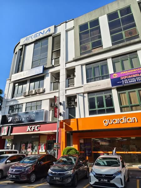 Rumah Teres 2 Tingkat untuk Dijual di Taman Puchong Prima (Puchong) - Jack Lim - Nearby Commercial Street - PropertyGuru.com.my