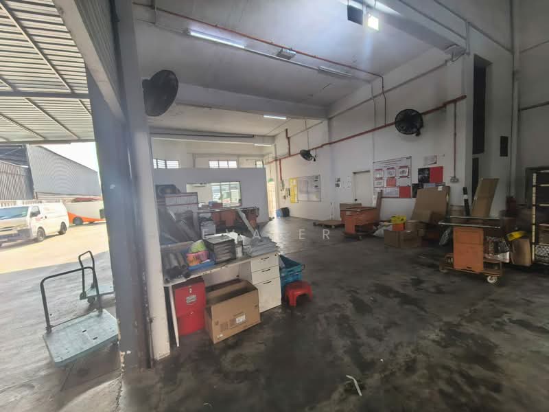 Kedai untuk Disewa di Taman Perindustrian Kota Tinggi (Kota Tinggi) - Eva Er - Interior - PropertyGuru.com.my