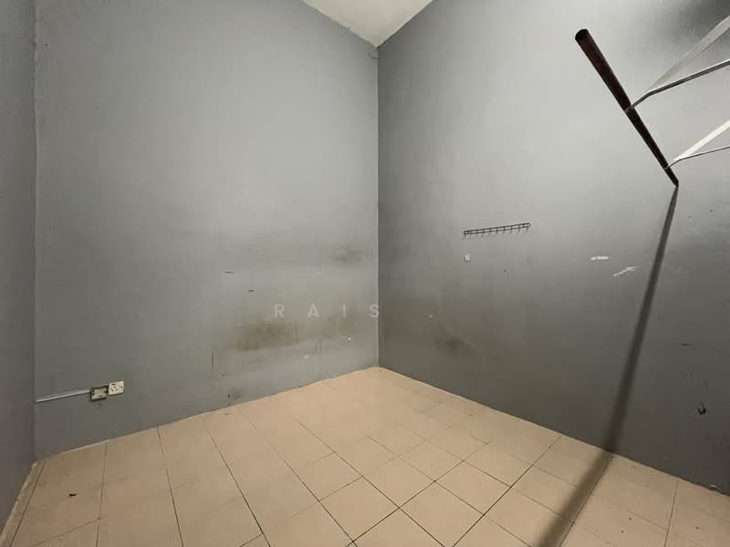 1-storey Terraced House for Sale in Kampung Rantau Panjang (Kapar) - RAIS . - Interior - PropertyGuru.com.my