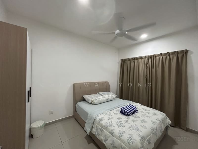 Service Residence for Sale at Huni @ Eco Ardence - Chia Wai Yong - Bedroom - PropertyGuru.com.my
