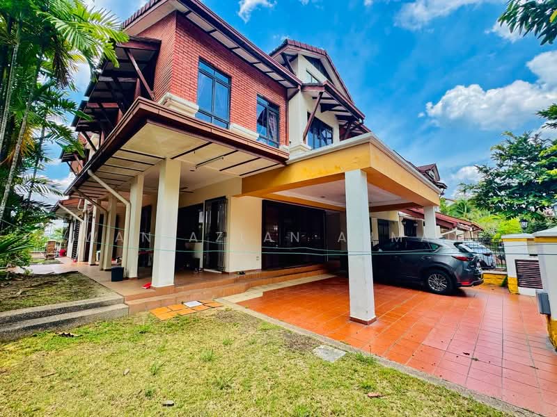 Rumah Teres 2 Tingkat untuk Dijual di Bukit Jelutong (Shah Alam) - Wan Azlan Ahmad - PropertyGuru.com.my