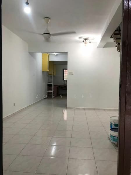 Rumah Teres 2 Tingkat untuk Dijual di Taman Cahaya Masai (Pasir Gudang) - Zoey Lee - Living Room - PropertyGuru.com.my