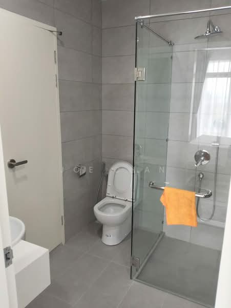 Service Residence for Rent at Dorsett Waterfront Subang - Joe Chan - Bathroom - PropertyGuru.com.my