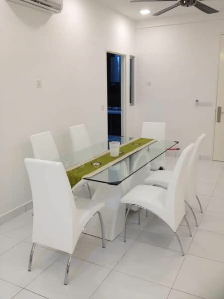 Kondominium untuk Disewa di Elit Heights @ Bayan City - Peggy Tan - Dining Room - PropertyGuru.com.my