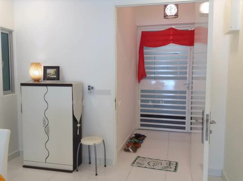 Kondominium untuk Disewa di Elit Heights @ Bayan City - Peggy Tan - Entrance - PropertyGuru.com.my