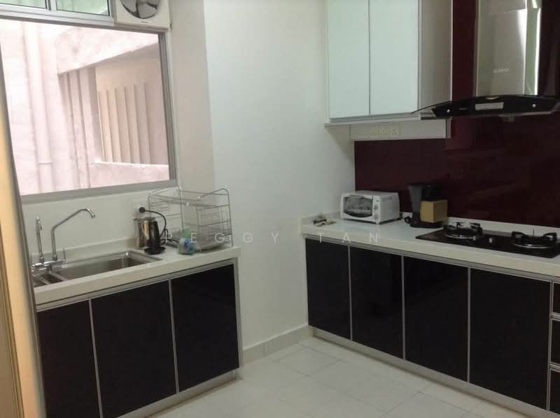 Kondominium untuk Disewa di Elit Heights @ Bayan City - Peggy Tan - Kitchen - PropertyGuru.com.my