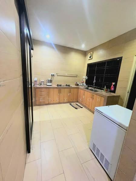 Rumah Teres 2 Tingkat untuk Disewa di Taman Setia Indah (Tebrau) - Jessy Koh - Kitchen - PropertyGuru.com.my