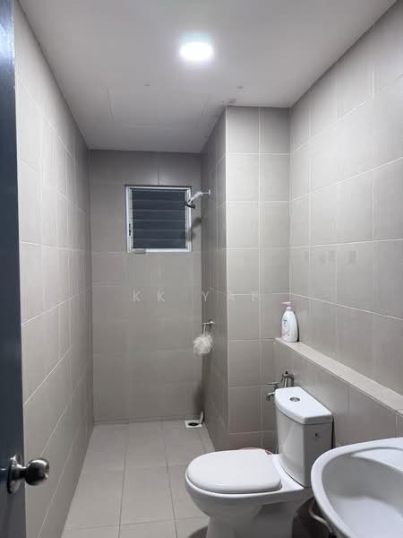 Apartment for Rent at Selangorku Pr1ma Lakefront Homes - KK Yap - Bathroom - PropertyGuru.com.my