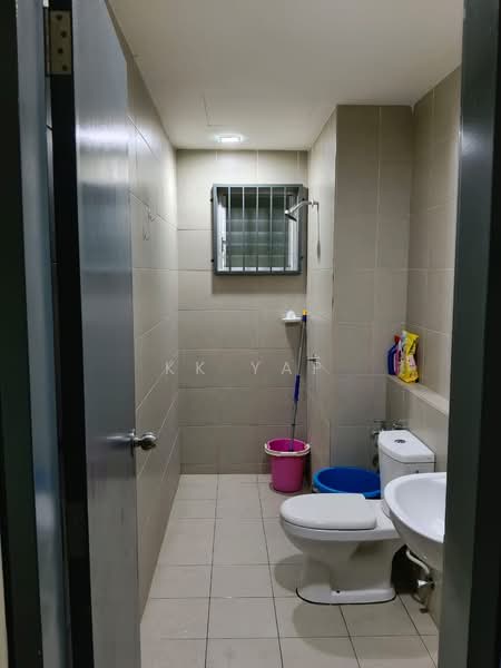 Pangsapuri untuk Disewa di Selangorku Pr1ma Lakefront Homes - KK Yap - Bathroom - PropertyGuru.com.my