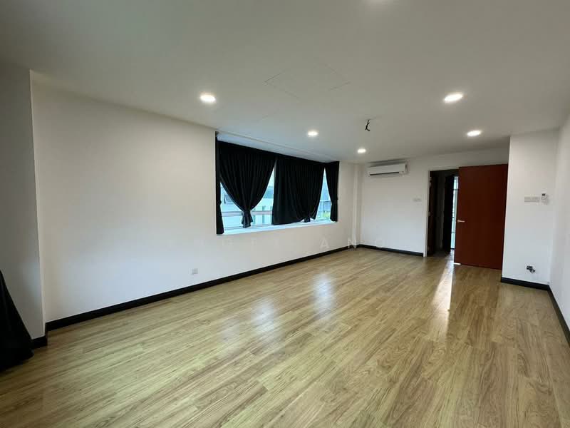 Bungalow for Rent in Bandar Country Homes (Rawang) - Angel Ang - Living Room - PropertyGuru.com.my